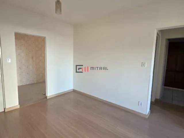 Apartamento com 82m² 2 quartos e 1 banheiro, à venda, no bairro Centro em Londrina