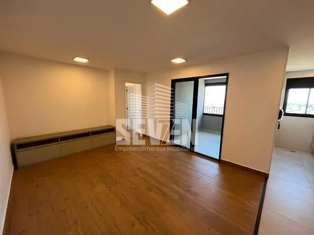 Apartamento com 76m² 3 quartos e 1 banheiro, para alugar, no bairro Jardim Auri Verde em Bauru