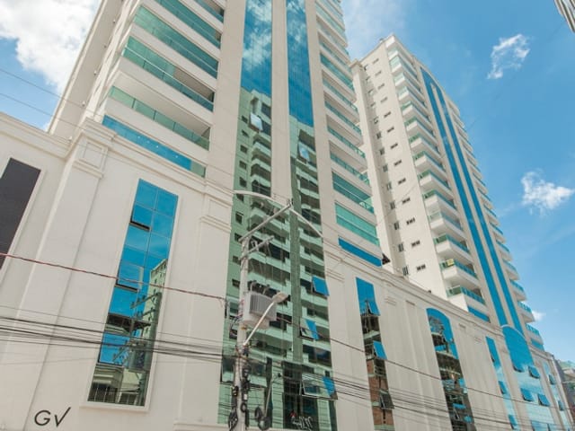 Apartamento com 130m² 3 quartos e 4 banheiros, à venda, no bairro Balneário Perequê em Porto Belo