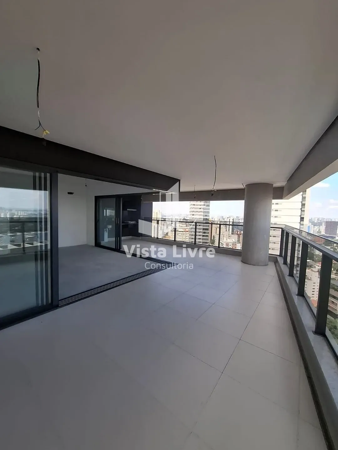 Apartamento, 4 quartos, 195 m² - Foto 2