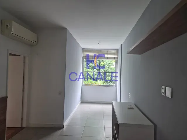 Apartamento com 72m² 2 quartos e 2 banheiros, à venda, no bairro Laranjeiras em Rio de Janeiro