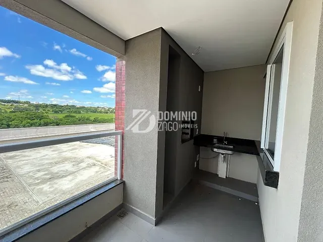 Apartamento 2 quartos e 2 banheiros, à venda, no bairro Jardim São Bento em Uberaba