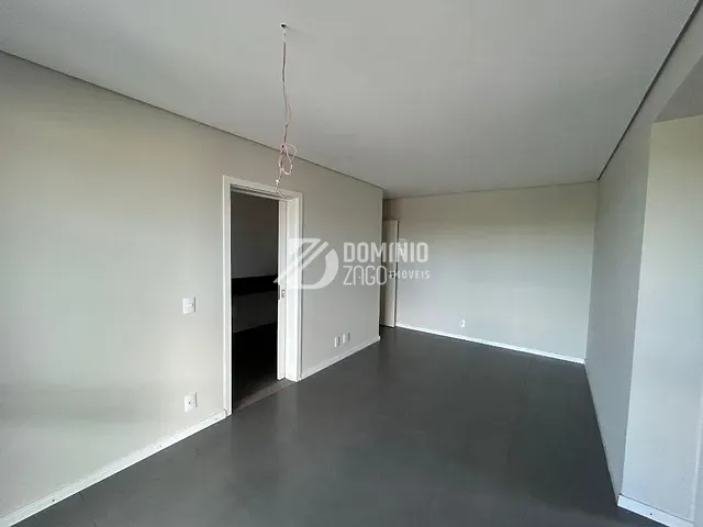 Apartamento 2 quartos e 2 banheiros, à venda, no bairro Jardim São Bento em Uberaba
