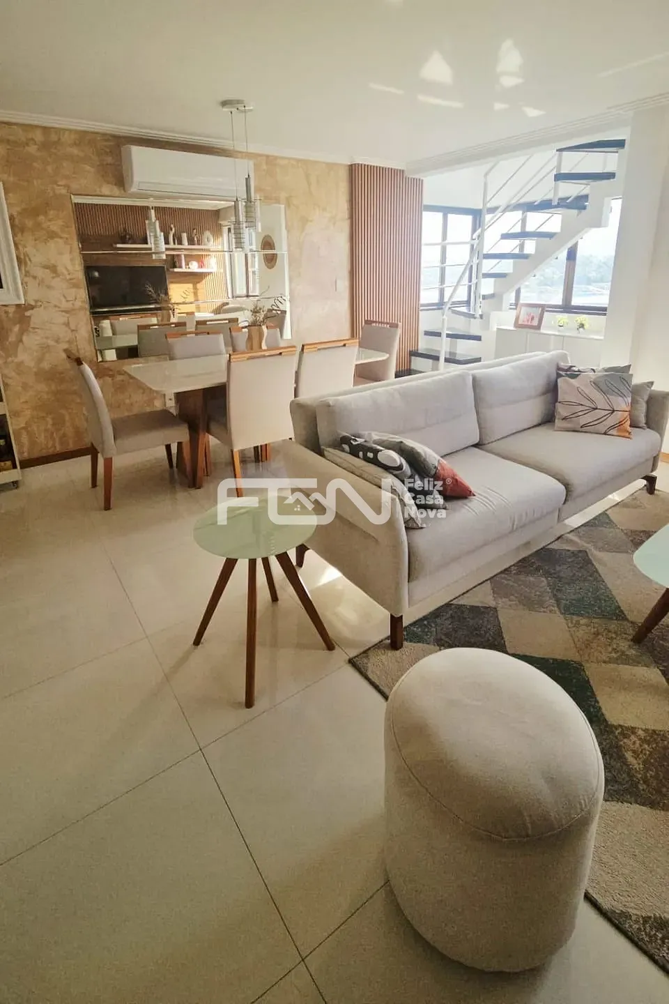 Apartamento, 3 quartos, 162 m² - Foto 1