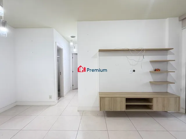 Apartamento 2 quartos e 2 banheiros, à venda, no bairro Jacarepaguá em Rio de Janeiro