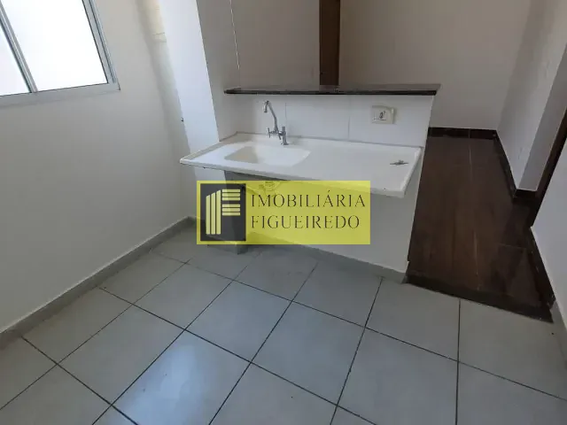 Apartamento com 50m² 2 quartos e 1 banheiro, para alugar, no bairro Jardim Nunes em São José do Rio Preto