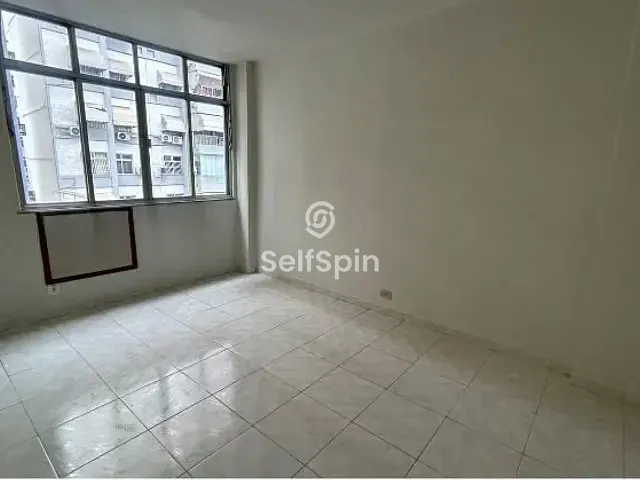 Apartamento com 57m² 2 quartos e 1 banheiro, para alugar, no bairro Icaraí em Niterói
