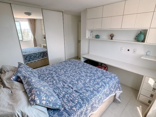 Apartamento com 138m² 3 quartos e 3 banheiros, à venda, no bairro Praia do Pecado em Macaé