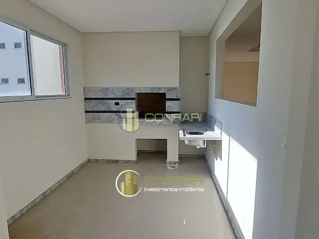 Apartamento com 352m² 4 quartos e 5 banheiros, à venda, no bairro Meia Praia em Itapema