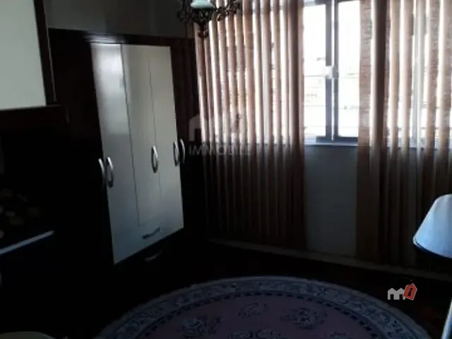Apartamento à venda, no bairro Centro em Petrópolis