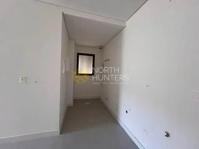 Apartamento 2 quartos e 3 banheiros, à venda, no bairro Jurerê em Florianópolis
