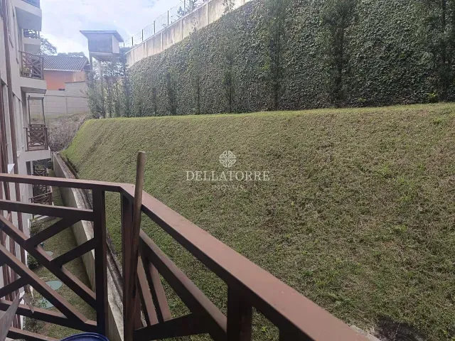 Apartamento 2 quartos e 2 banheiros, para alugar, no bairro Cascata Guarani em Teresópolis