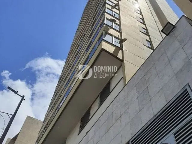 Apartamento com 317m² 4 quartos e 3 banheiros, à venda, no bairro Centro em Uberaba