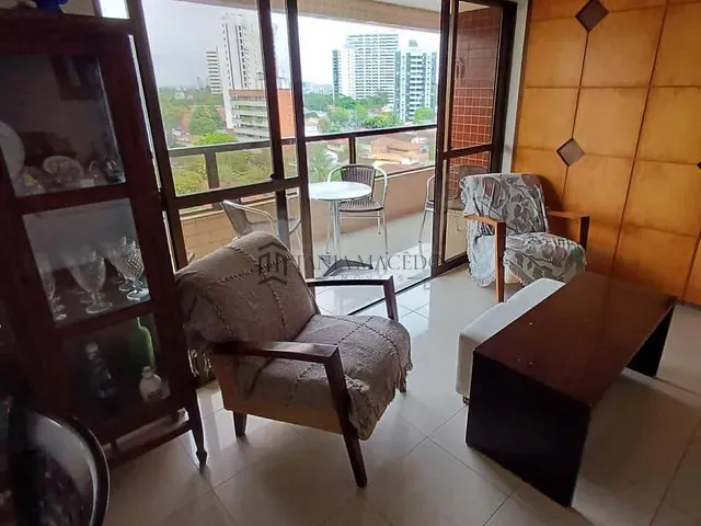 Apartamento 3 quartos e 3 banheiros, à venda, no bairro Casa Forte em Recife