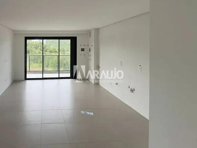 Apartamento com 80m² 2 quartos e 2 banheiros, à venda, no bairro Praia Brava em Itajaí