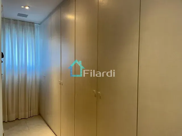 Apartamento 4 quartos e 5 banheiros, à venda, no bairro Pinheiros em São Paulo