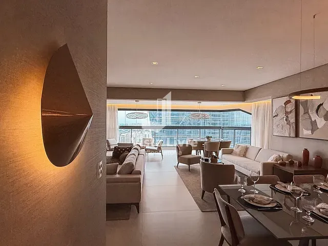 Apartamento com 196m² 3 quartos e 5 banheiros, à venda, no bairro Chácara Santo Antônio (Zona Sul) em São Paulo