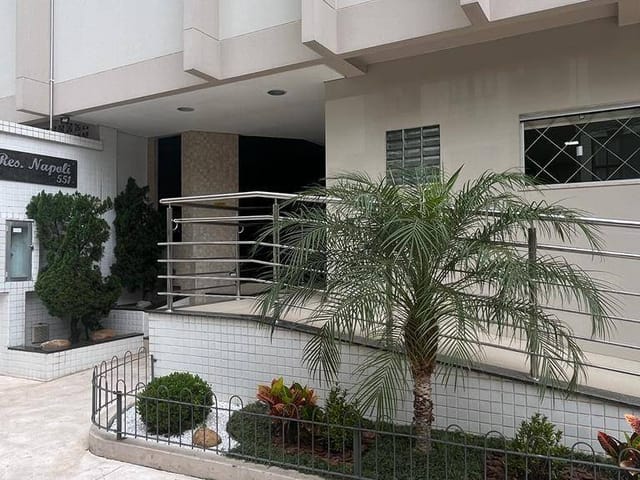 Apartamento com 165m² 3 quartos e 2 banheiros, à venda, no bairro Centro em Balneário Camboriú