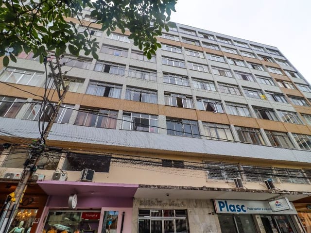 Apartamento 1 quarto e 1 banheiro, para alugar, no bairro Centro em Juiz de Fora