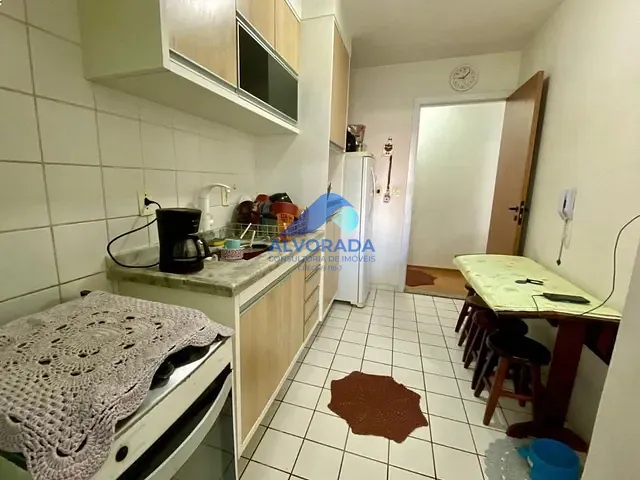 Apartamento 3 quartos e 1 banheiro, à venda, no bairro Jardim Satélite em São José dos Campos