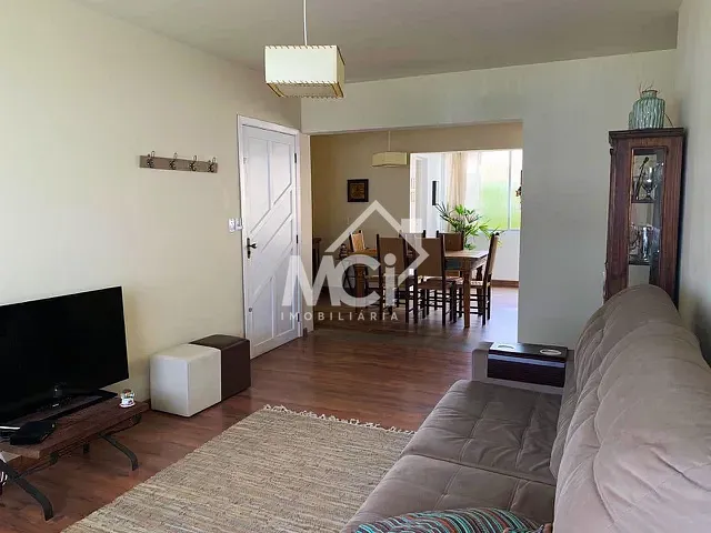 Apartamento com 118m² 3 quartos e 2 banheiros, à venda, no bairro Centro em Pelotas