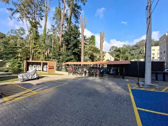 Apartamento 2 quartos e 1 banheiro, à venda, no bairro Pimenteiras em Teresópolis