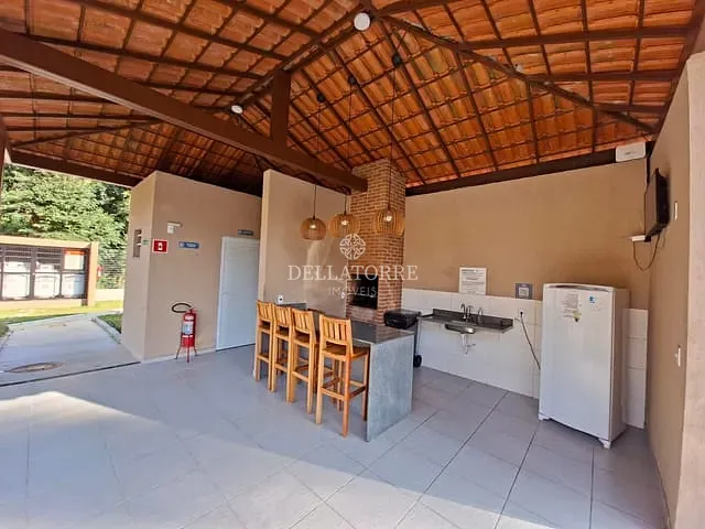 Apartamento 2 quartos e 1 banheiro, à venda, no bairro Pimenteiras em Teresópolis