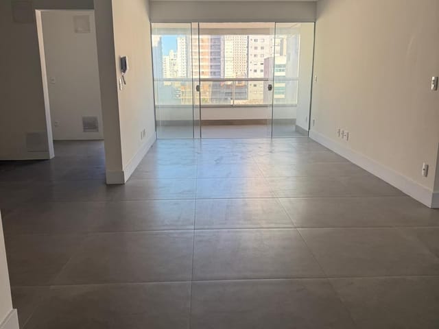 Foto do Apartamento - Apartamento à venda, Meia Praia, Itapema, SC | Interpraias Imóveis