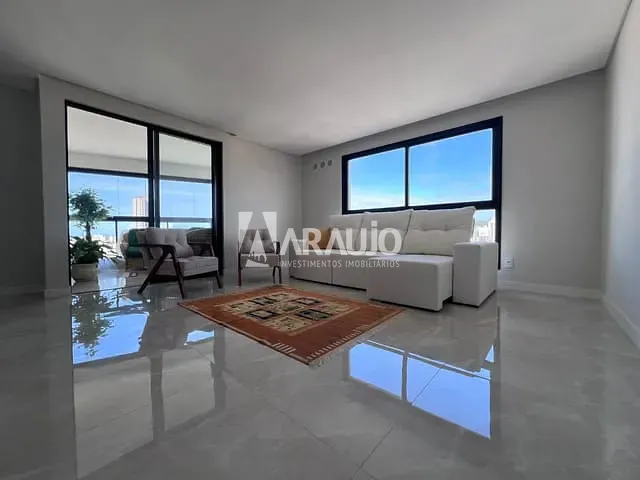 Apartamento 2 quartos e 2 banheiros, à venda, no bairro Centro em Itajaí