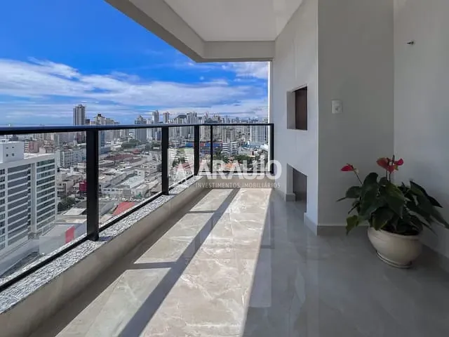 Apartamento 2 quartos e 2 banheiros, à venda, no bairro Centro em Itajaí