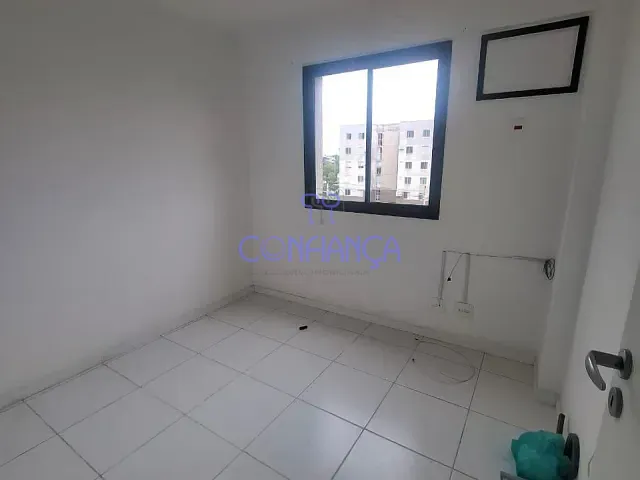 Apartamento 2 quartos e 2 banheiros, à venda, no bairro Campo Grande em Rio de Janeiro