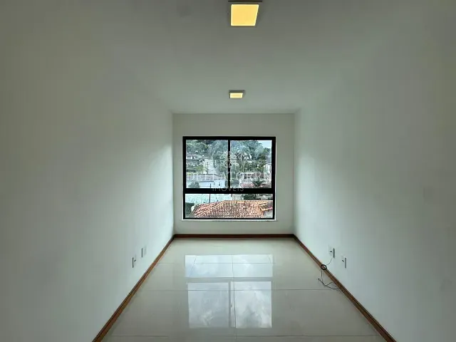 Apartamento com 52m² 2 quartos e 1 banheiro, para alugar, no bairro Bom Retiro em Teresópolis
