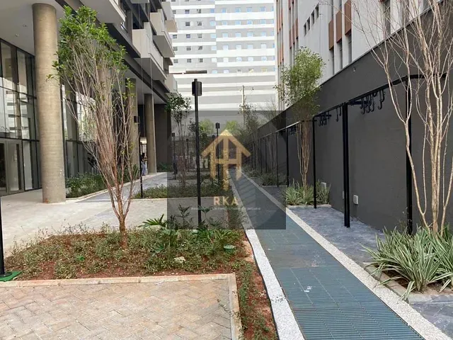 Apartamento 1 quarto e 1 banheiro, à venda, no bairro Vila Nova Conceição em São Paulo