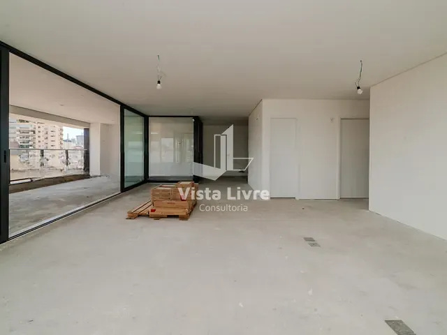 Apartamento com 230m² 4 quartos e 5 banheiros, à venda, no bairro Pinheiros em São Paulo