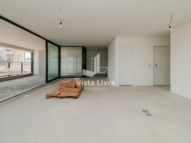 Apartamento com 230m² 4 quartos e 5 banheiros, à venda, no bairro Pinheiros em São Paulo
