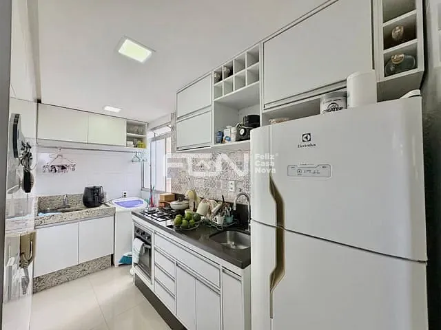 Apartamento 2 quartos e 1 banheiro, à venda ou para alugar, no bairro Ponto Certo em Camaçari