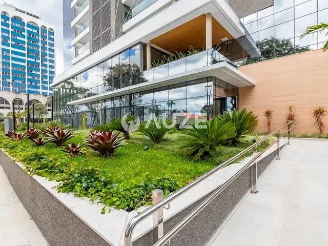 Apartamento com 138m² 3 quartos e 4 banheiros, à venda, no bairro Água Verde em Curitiba