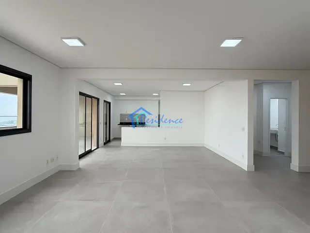 Apartamento com 234m² 3 quartos e 4 banheiros, à venda, no bairro Centro em Indaiatuba