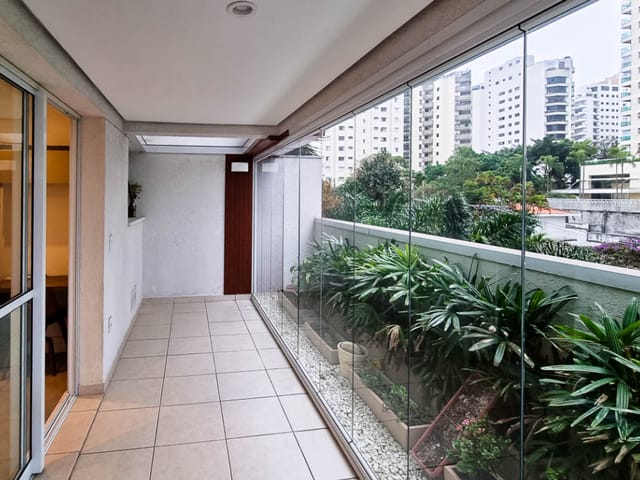 Apartamento com 100m² 2 quartos e 2 banheiros, à venda, no bairro Campo Belo em São Paulo