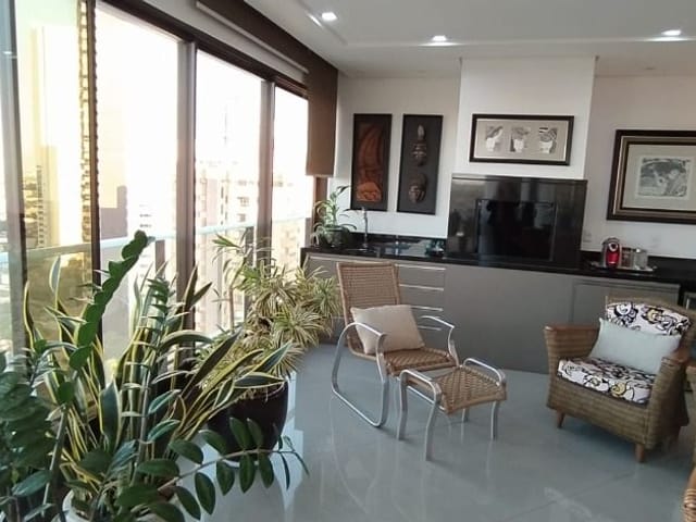 Apartamento com 599m² 3 quartos e 5 banheiros, à venda, no bairro Gleba Palhano em Londrina