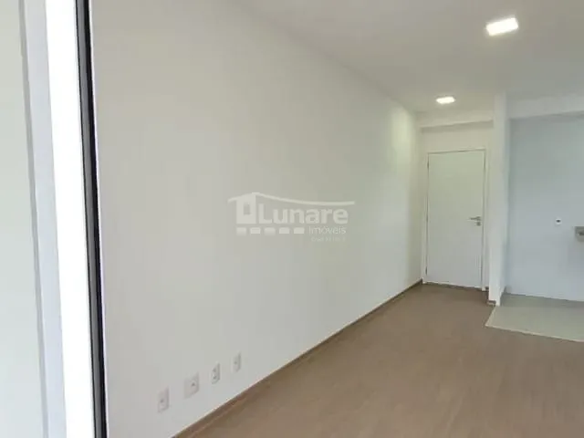 Apartamento 2 quartos e 1 banheiro, à venda, no bairro Jardim São Pedro em Mogi das Cruzes