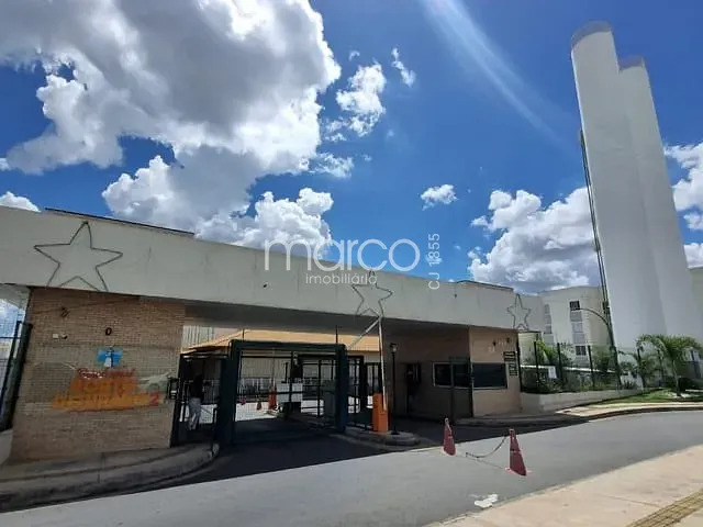 Apartamento 2 quartos e 1 banheiro, para alugar, no bairro Residencial Porto Dourado em Goiânia