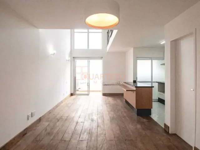 Apartamento 1 quarto e 2 banheiros, para alugar, no bairro Vila Madalena em São Paulo