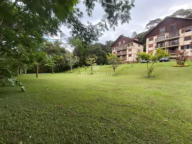 Apartamento 2 quartos e 2 banheiros, à venda, no bairro Albuquerque em Teresópolis
