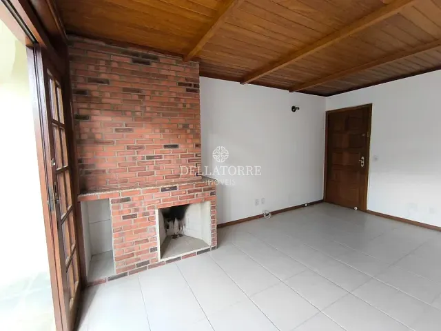 Apartamento 2 quartos e 2 banheiros, à venda, no bairro Albuquerque em Teresópolis