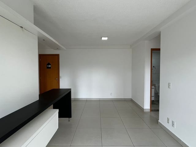 Apartamento 2 quartos e 2 banheiros, para alugar, no bairro Vila Rosa em Goiânia