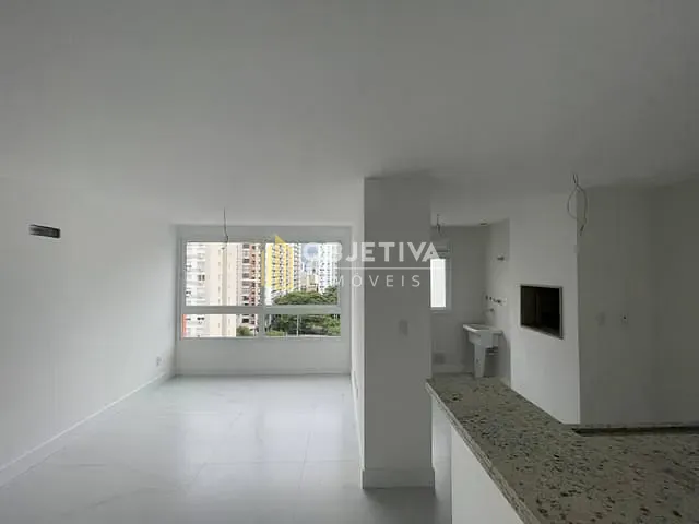 Apartamento 1 quarto e 1 banheiro, à venda, no bairro Passo da Areia em Porto Alegre