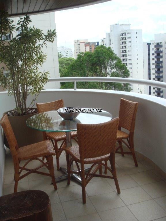 Apartamento à venda e aluguel com 2 quartos, 131m² - Foto 10