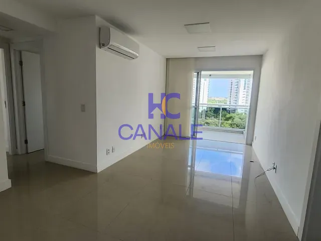 Apartamento com 72m² 2 quartos e 2 banheiros, para alugar, no bairro Barra da Tijuca em Rio de Janeiro