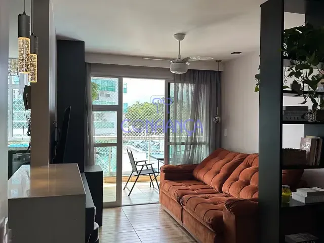 Apartamento 2 quartos e 2 banheiros, à venda, no bairro Recreio dos Bandeirantes em Rio de Janeiro